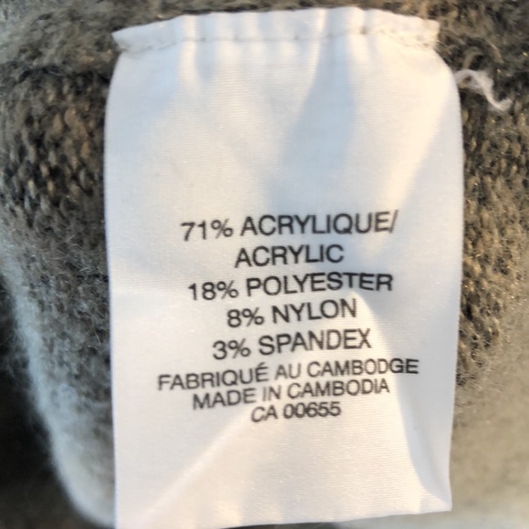 Smart Set- Pullover Sweater - Picture 8 of 8